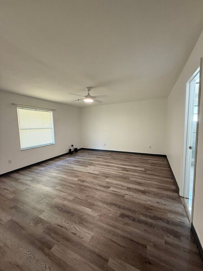 14040 SW 33 CT RD