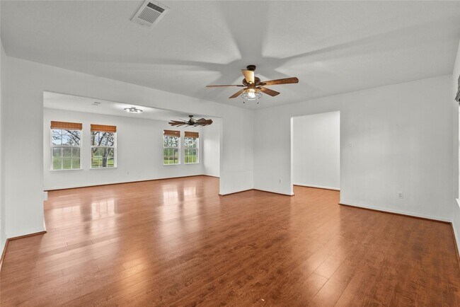 Photo - 14621 Cedar St