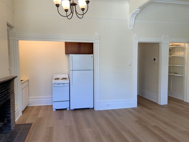 Photo - 2411 Octavia Street Unit Apt. #4