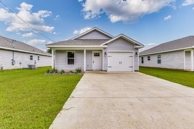 Photo - Contemporary Living in Milton!
