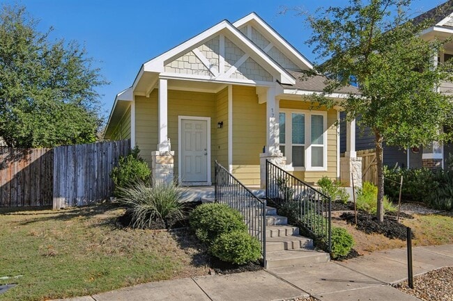 Building Photo - 174 Friendship Oak Dr