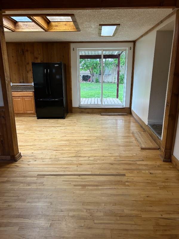 Photo - 404 5th St SW