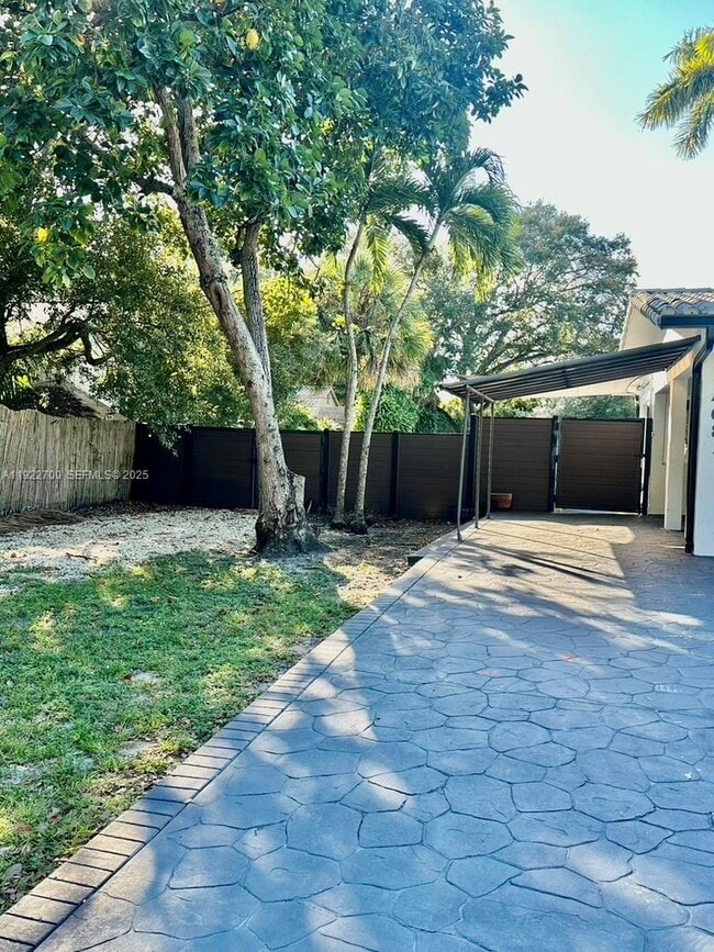 Photo - 4681 SW 26th Terrace