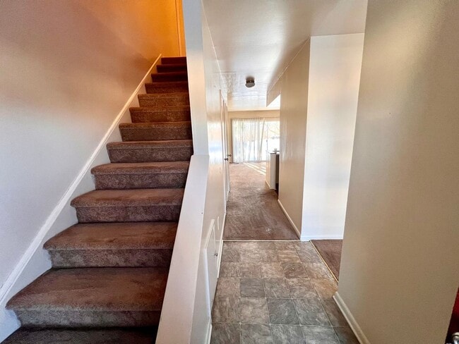 Photo - Fox Chapel  - 2 Bedroom 1.5 Bathroom - Townhome