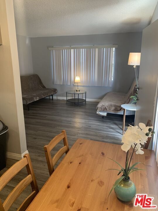 Photo - 544 W 41st Dr Unit 1