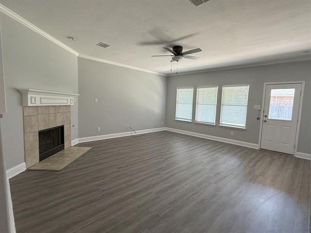 Photo - 816 Meandering Trail