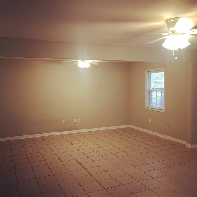 Photo - BEAUTIFUL 3/1 HOME ON HUGE DOUBLE LOT