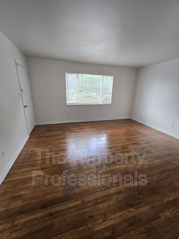 Photo - 7719 7th Ave S