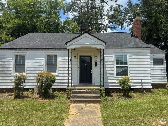 Building Photo - Sloan Ave Rental