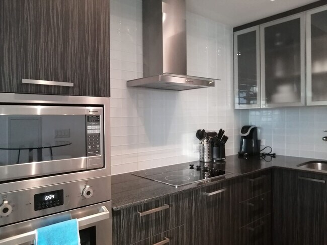 Photo - 14 York St Unit FL10-ID1347728P