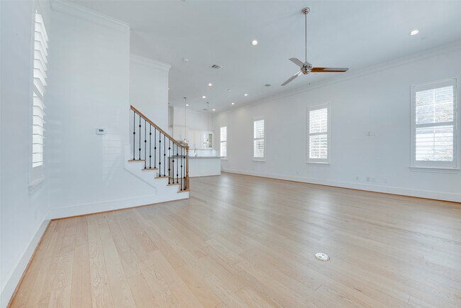 8736 Oak Kolbe Ln