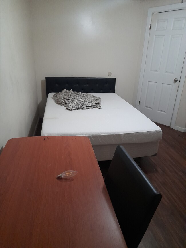 Photo - 203 Cherry St