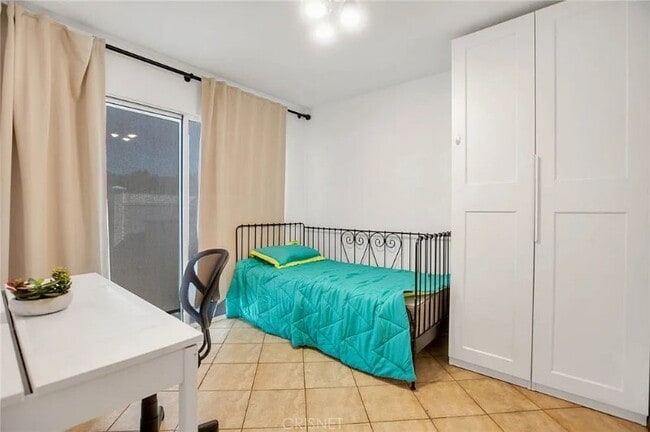 Building Photo - 18521 Mayall St