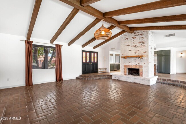 Photo - 2228 E Jaeger St