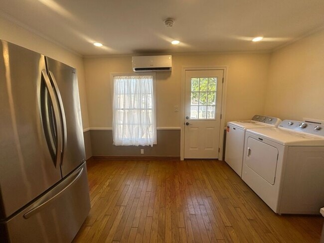 Photo - 2434 Florencita Dr W