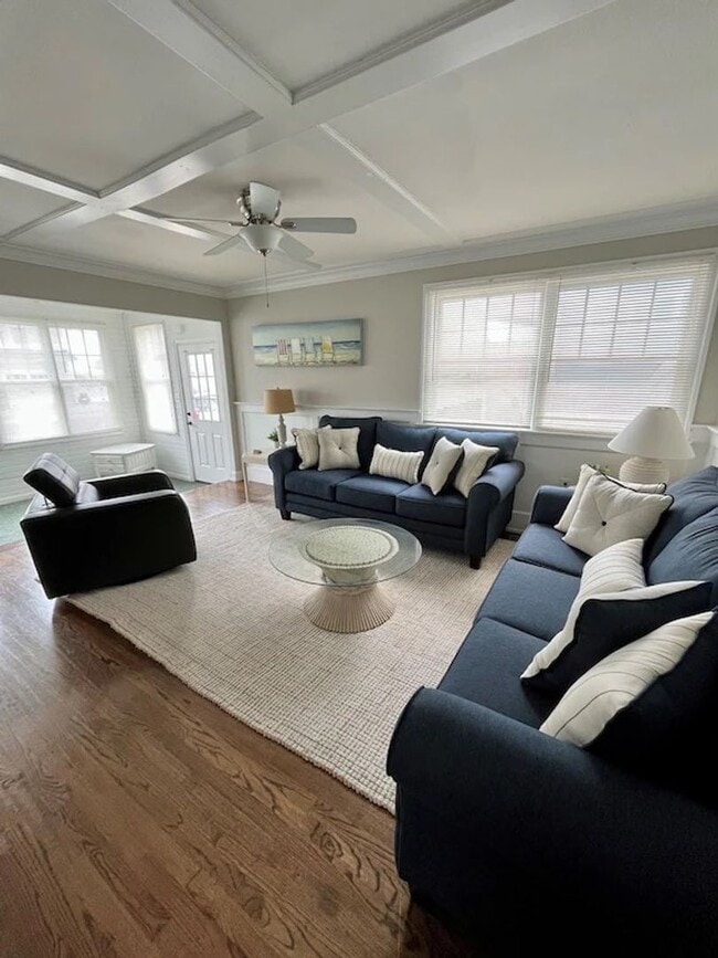 798 Sunrise Dr Unit 1 (WINTER RENTAL ONLY)