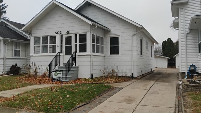 Building Photo - 502 Orange St