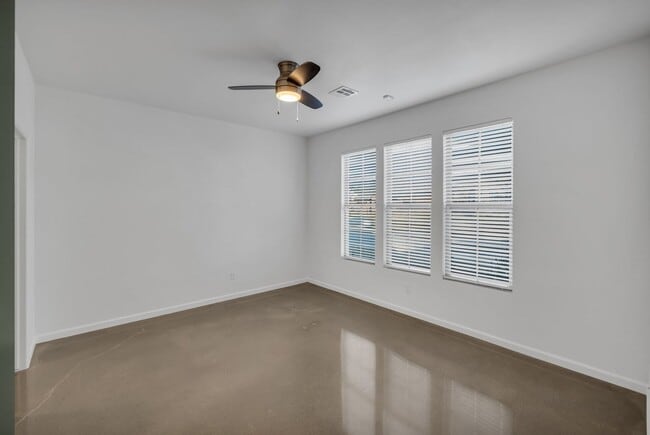Photo - P.57 Kode Properties, LLC 1236-1238 Unit 1238