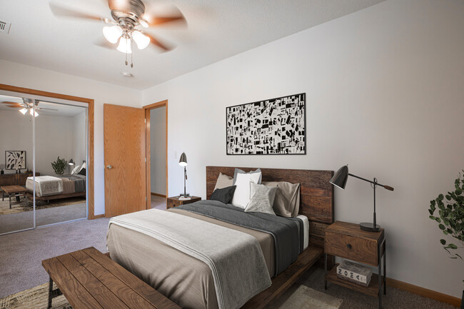 Bedroom - Windfield Estates Apartments