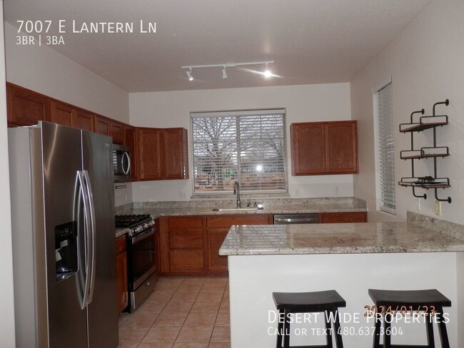 Photo - 7007 E Lantern Ln W