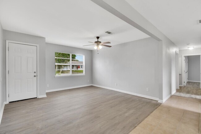 Photo - 1226 Havner Ln