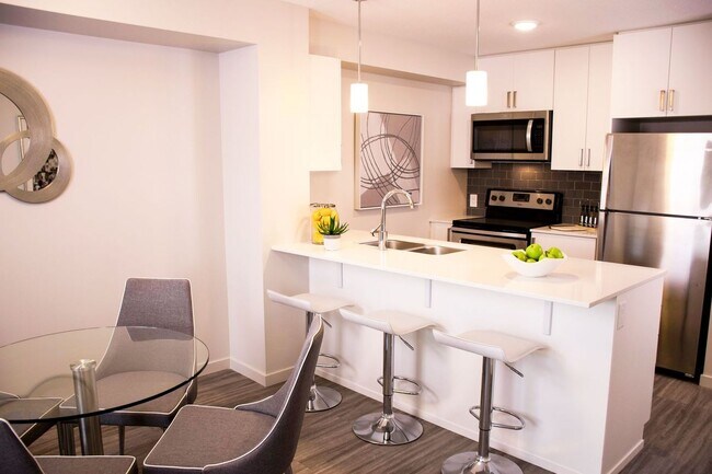 Photo - 772 Paisley Rd