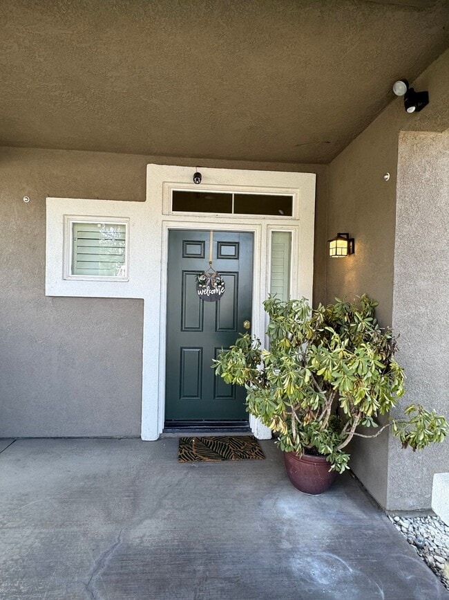 Photo - 3047 Watermount St