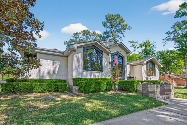 Photo - 16914 Creeksouth Rd