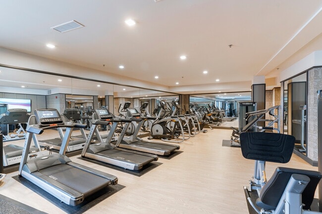 Photo - The Residence at the Glen Town Center