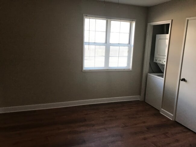 Building Photo - 9027 Wrenwood Ln Unit 9027 Wrenwood Ln Rental