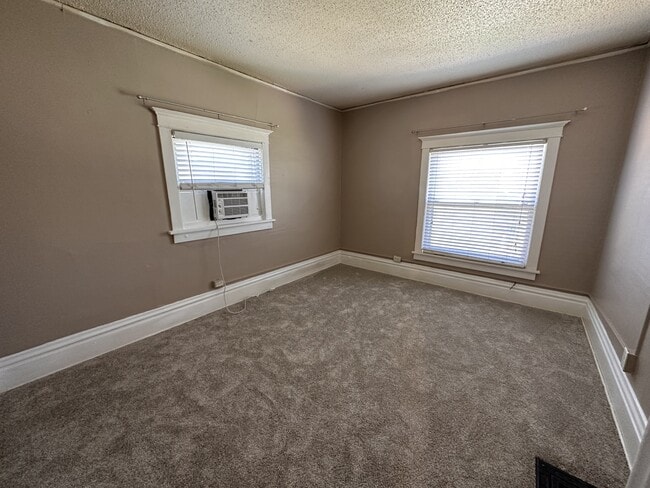 Photo - 330 Raymond St Unit 2W