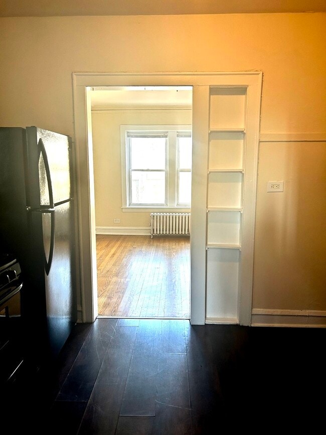 Photo - 5427 W Montrose Ave