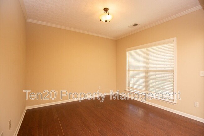 Photo - 1362 Antietam Dr