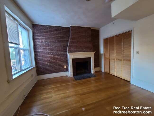 Photo - 1406 Beacon St Unit 2