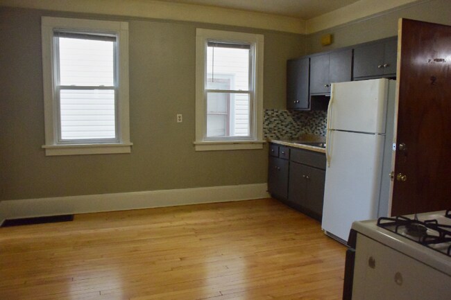 Photo - 2816 N Fratney St Unit 2