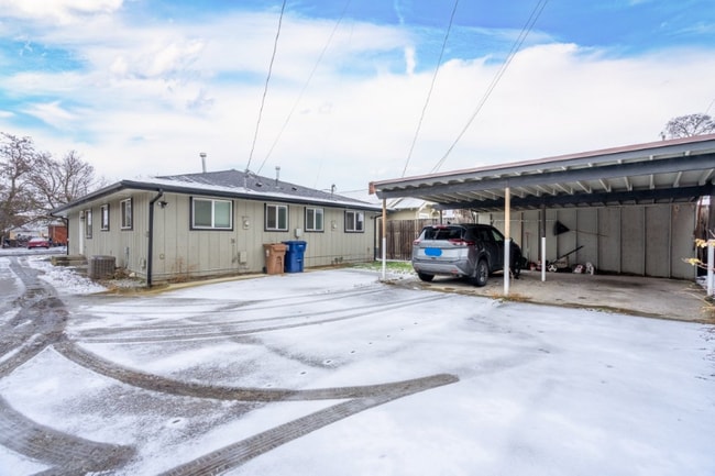 Photo - 818 E Princeton Ave