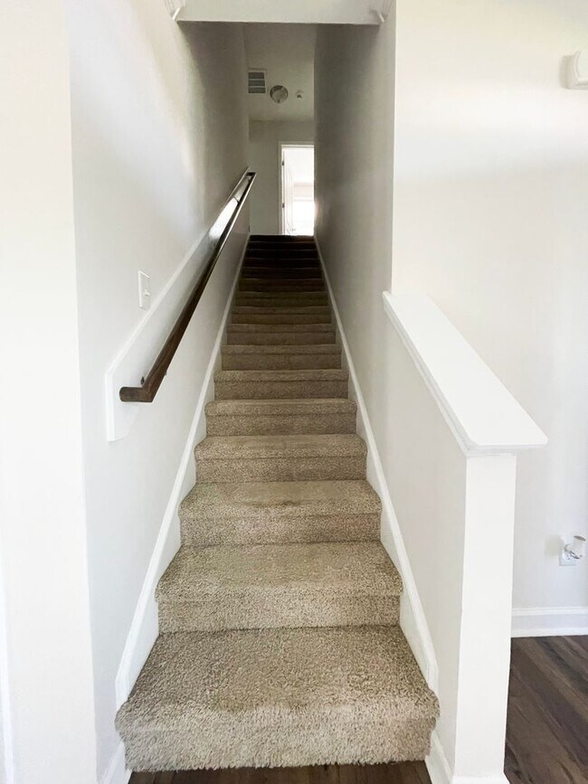 Photo - Coming Soon!! 3 Bedroom 2.5 Bathroom - Pets Okay