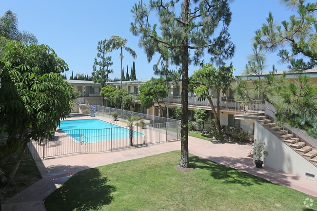 Mistyvale Apartments - Mistyvale Apartments