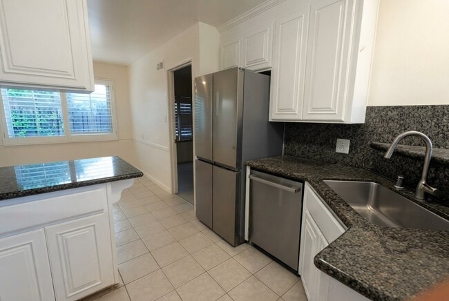 7570 Normandy Way