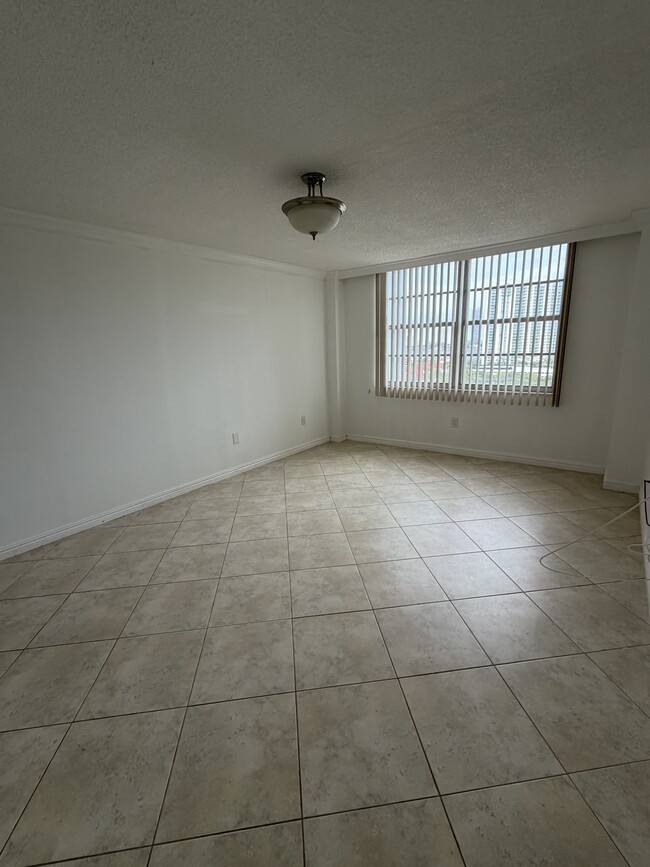 Photo - 2851 NE 183rd St Unit 1507