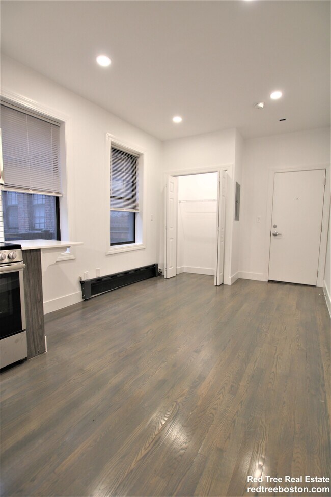 Photo - 24 Phillips St Unit 2