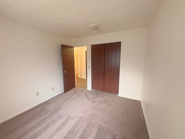 Photo - Blue Spruce Apartments