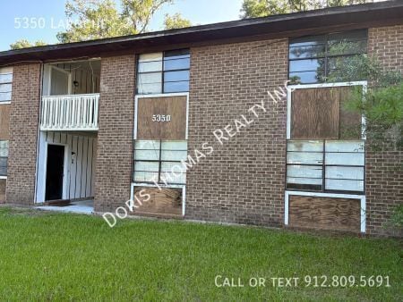Building Photo - 5350 Laroche -2 Unit 2 Rental