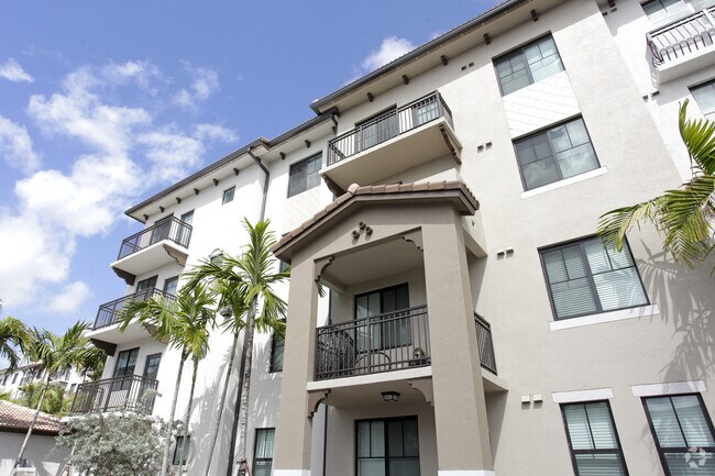 Ventura Pointe
