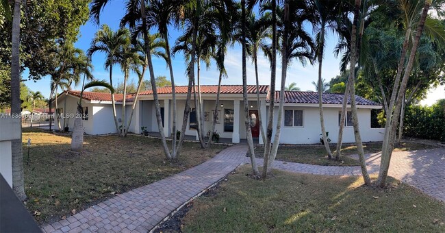 Photo - 8300 SW 152nd St Casa