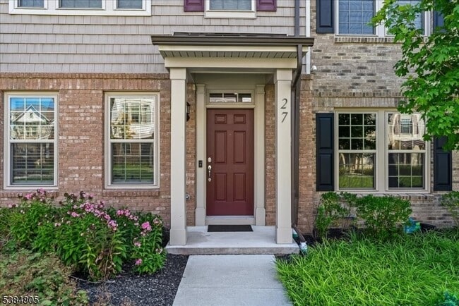 Building Photo - 27 Gala Ct Rental