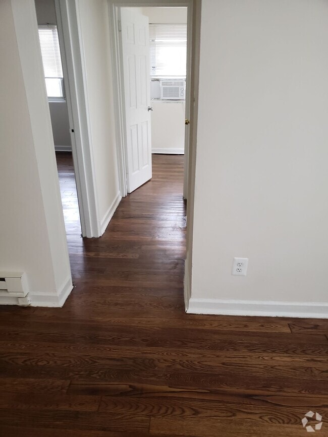 Building Photo - NOW LEASING AT BUNKER HILL FLATS! Unit 4004-302 Rental