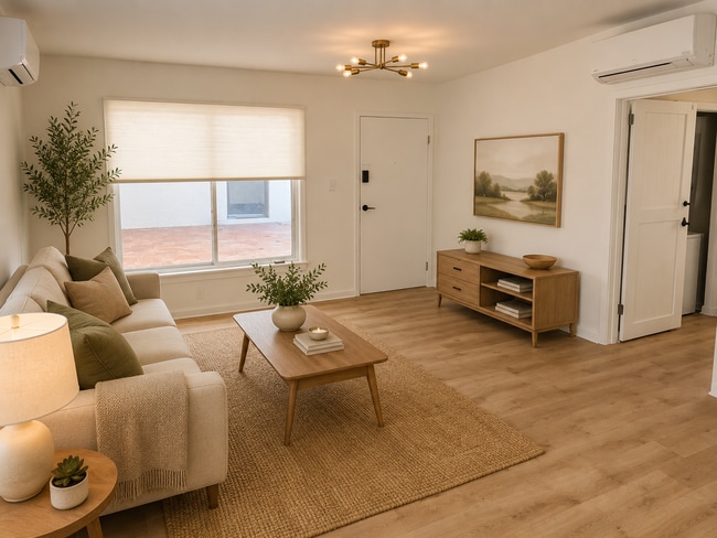 Photo - Leonard Apartments