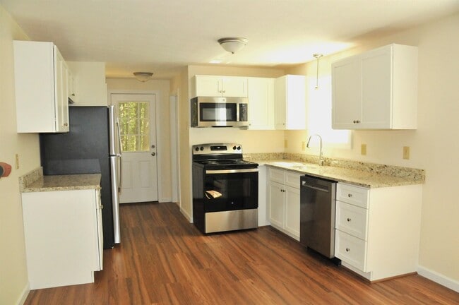 Photo - 115 High Rock Rd