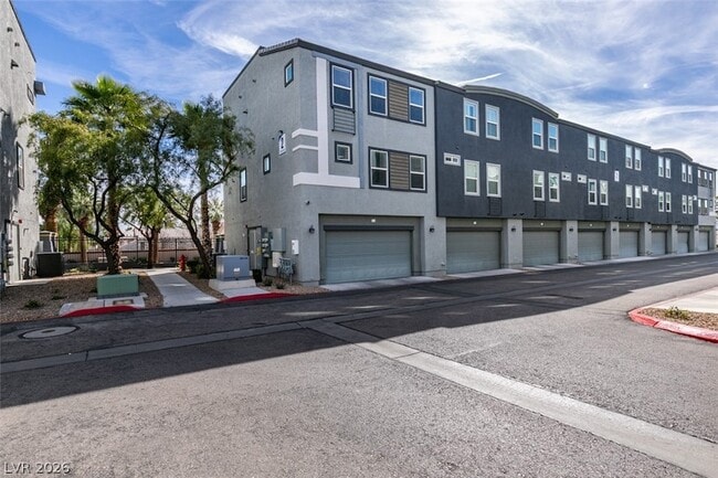 Photo - 9050 W Tropicana Ave